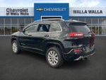2017 Cherokee Thumbnail 4