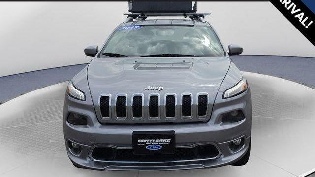 2017 Jeep Cherokee Overland