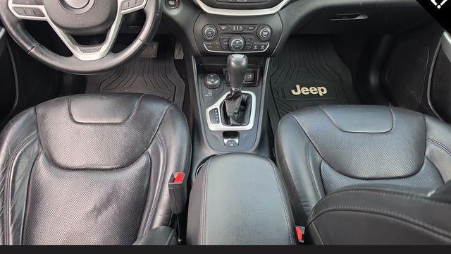 2017 Jeep Cherokee Overland