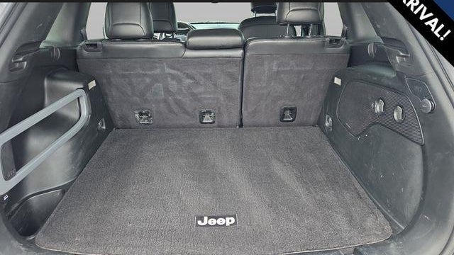 2017 Jeep Cherokee Overland