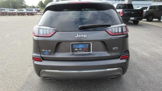 2019 Jeep Cherokee Overland