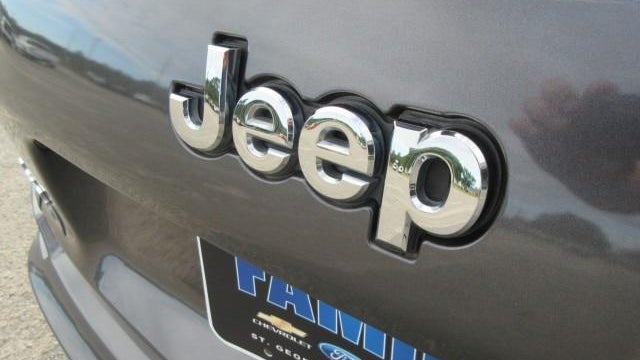 2019 Jeep Cherokee Overland
