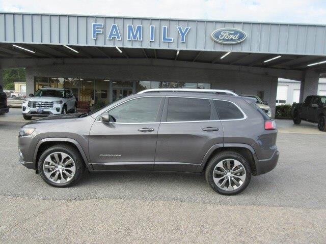 2019 Jeep Cherokee - $23,990