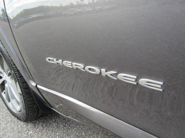 2019 Jeep Cherokee - $23,990
