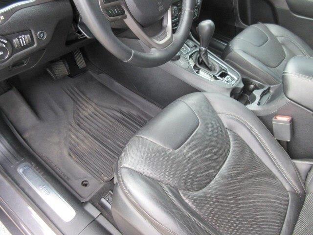2019 Jeep Cherokee - $23,990