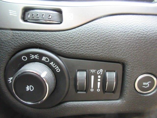 2019 Jeep Cherokee - $23,990