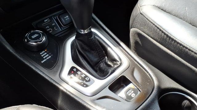 2018 Jeep Cherokee Overland