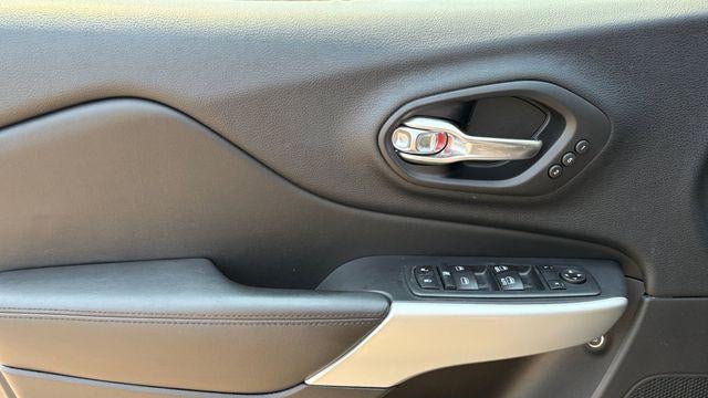 2018 Jeep Cherokee Overland