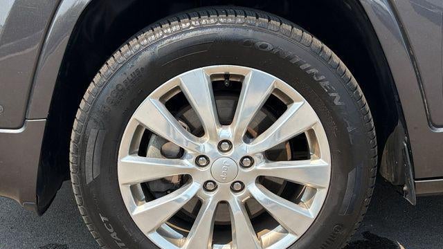 2018 Jeep Cherokee Overland