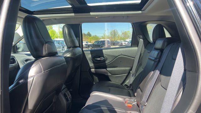 2019 Jeep Cherokee Overland