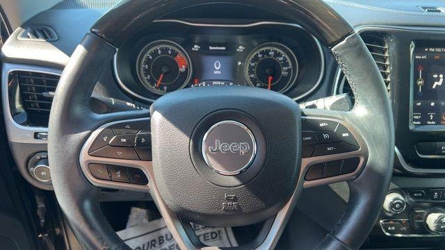 2019 Jeep Cherokee Overland