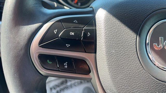 2019 Jeep Cherokee Overland
