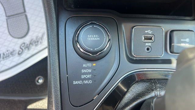 2019 Jeep Cherokee Overland