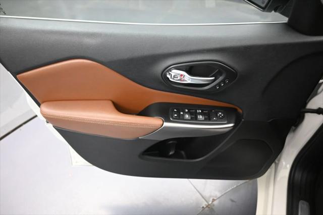 2019 Jeep Cherokee - $16,988