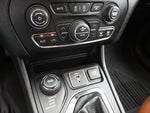 2019 Cherokee Thumbnail 21