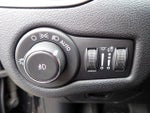 2020 Cherokee Thumbnail 24