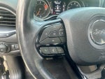 2020 Cherokee Thumbnail 24