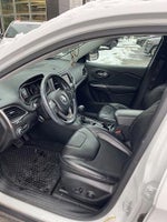 2020 Cherokee Thumbnail 6