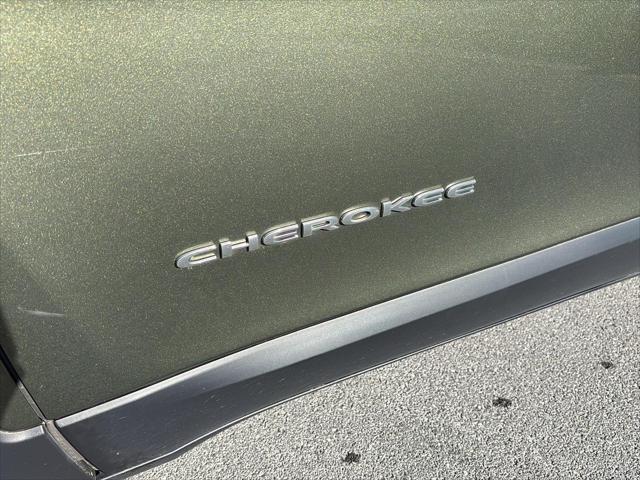 2019 Jeep Cherokee - $13,888