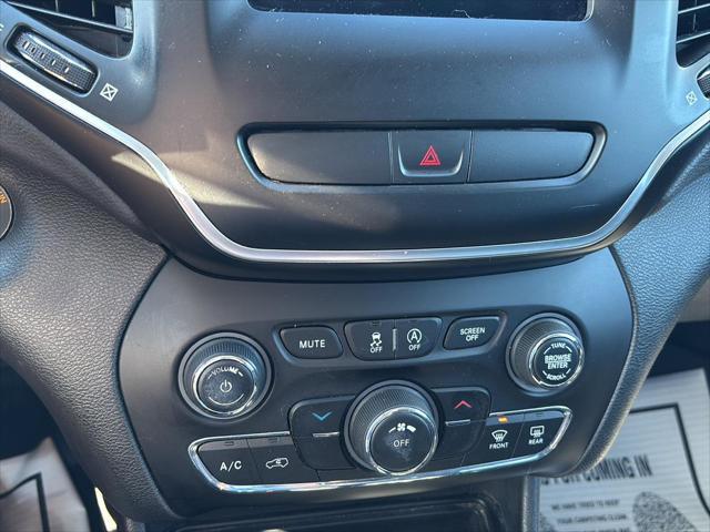 2019 Jeep Cherokee - $13,888
