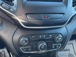 2019 Cherokee Thumbnail 21