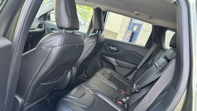 2019 Jeep Cherokee Altitude