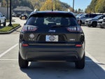 2019 Cherokee Thumbnail 6