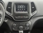 2021 Cherokee Thumbnail 13