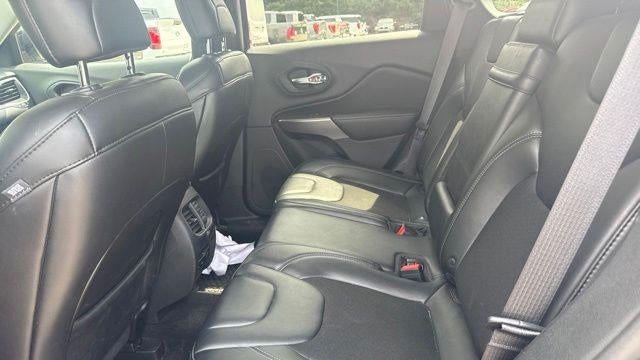 2019 Jeep Cherokee Altitude