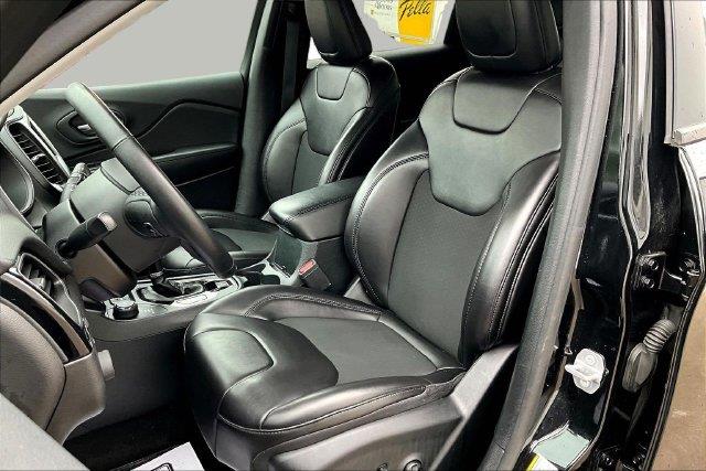 2019 Jeep Cherokee - $17,484