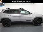 2021 Cherokee Thumbnail 10