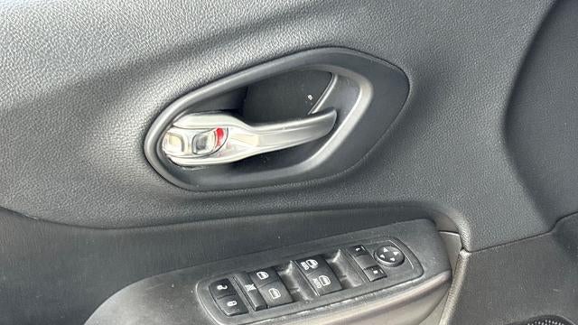 2019 Jeep Cherokee Altitude