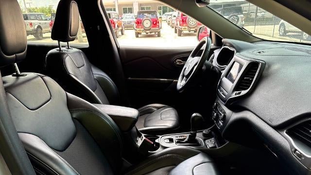 2019 Jeep Cherokee Altitude