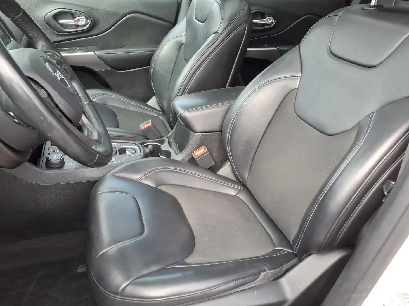 2019 Jeep Cherokee - $13,997