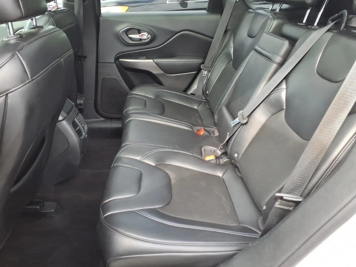 2019 Jeep Cherokee - $13,997