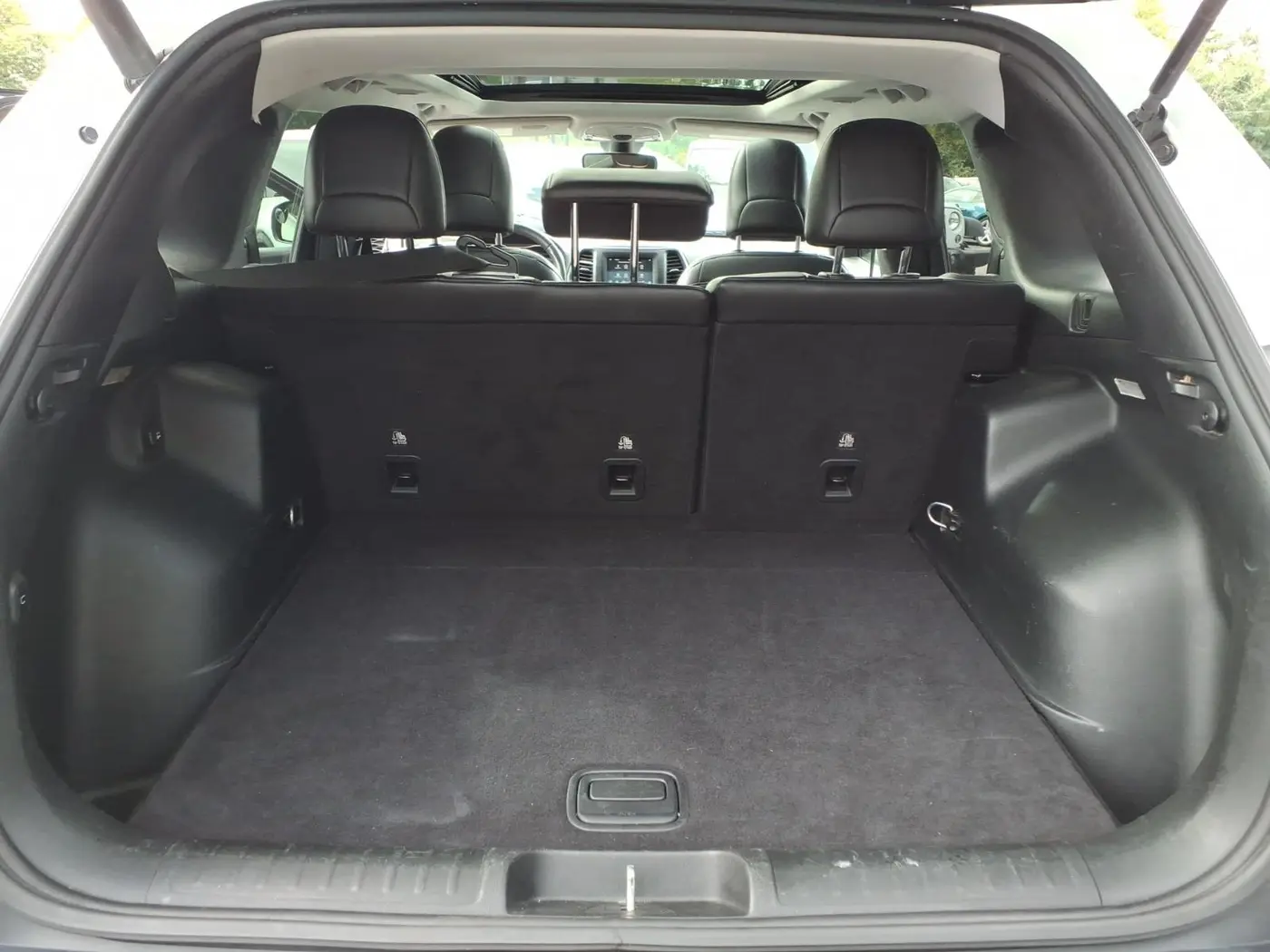 2019 Jeep Cherokee - $13,997