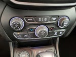 2019 Cherokee Thumbnail 16