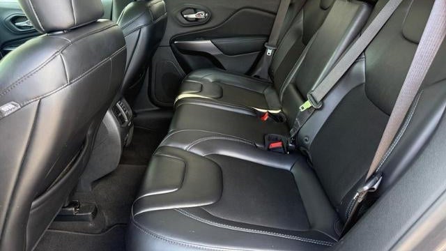 2019 Jeep Cherokee Altitude