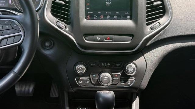2019 Jeep Cherokee Altitude