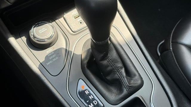 2019 Jeep Cherokee Altitude