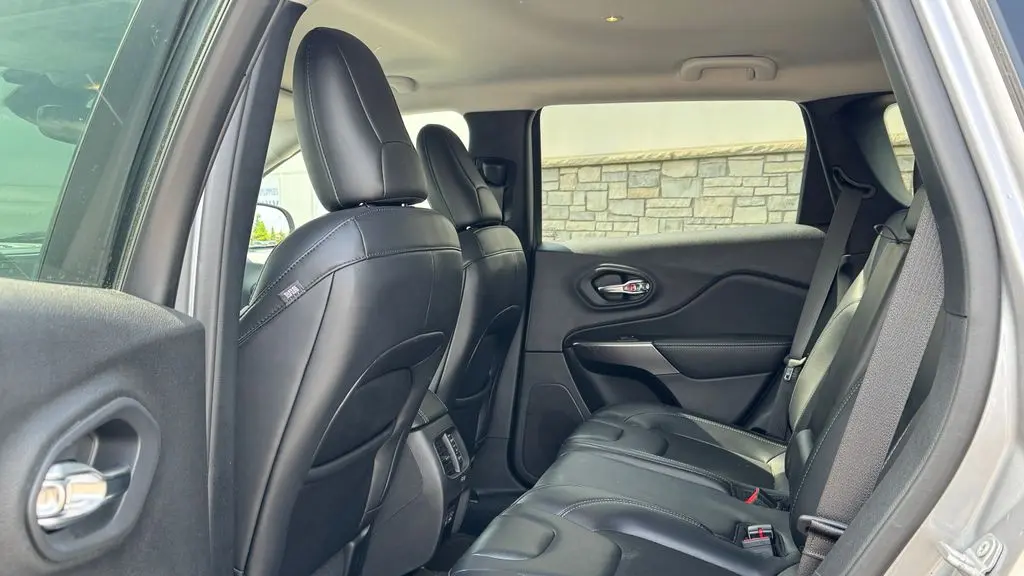 2021 Jeep Cherokee Latitude Plus