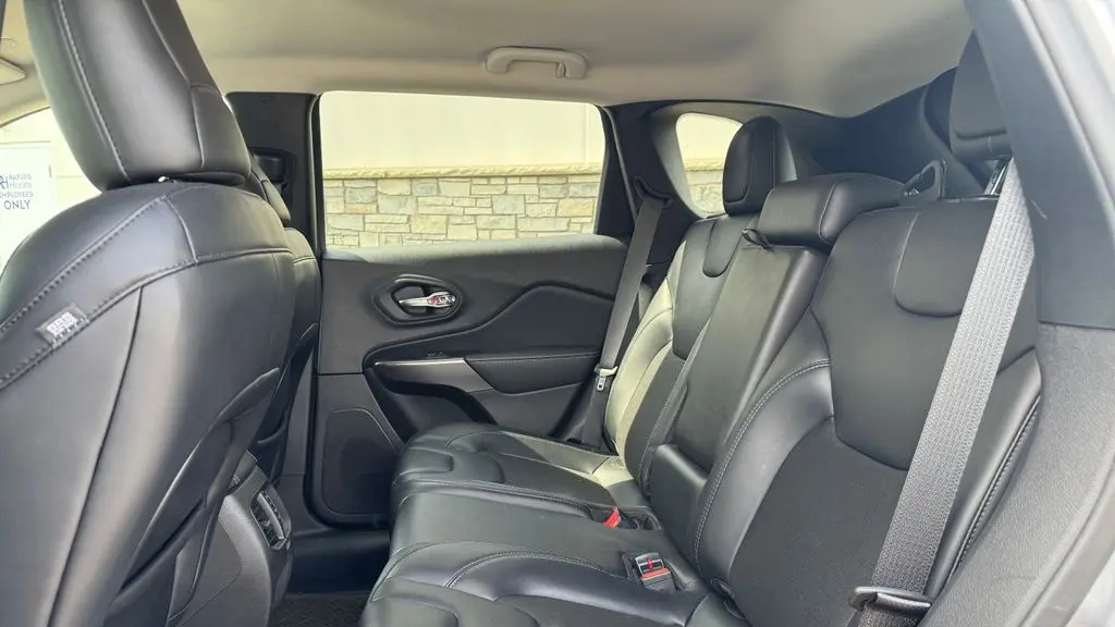 2021 Jeep Cherokee Latitude Plus