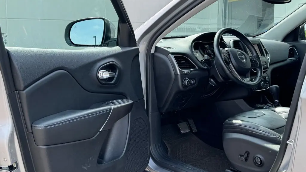 2021 Jeep Cherokee Latitude Plus