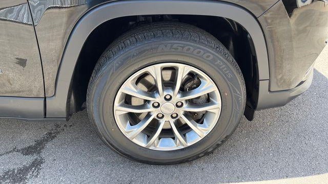 2021 Jeep Cherokee Latitude Plus