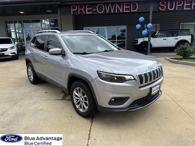 Photo of a 2021 Jeep Cherokee 4X4 Latitude Plus 4DR SUV for sale