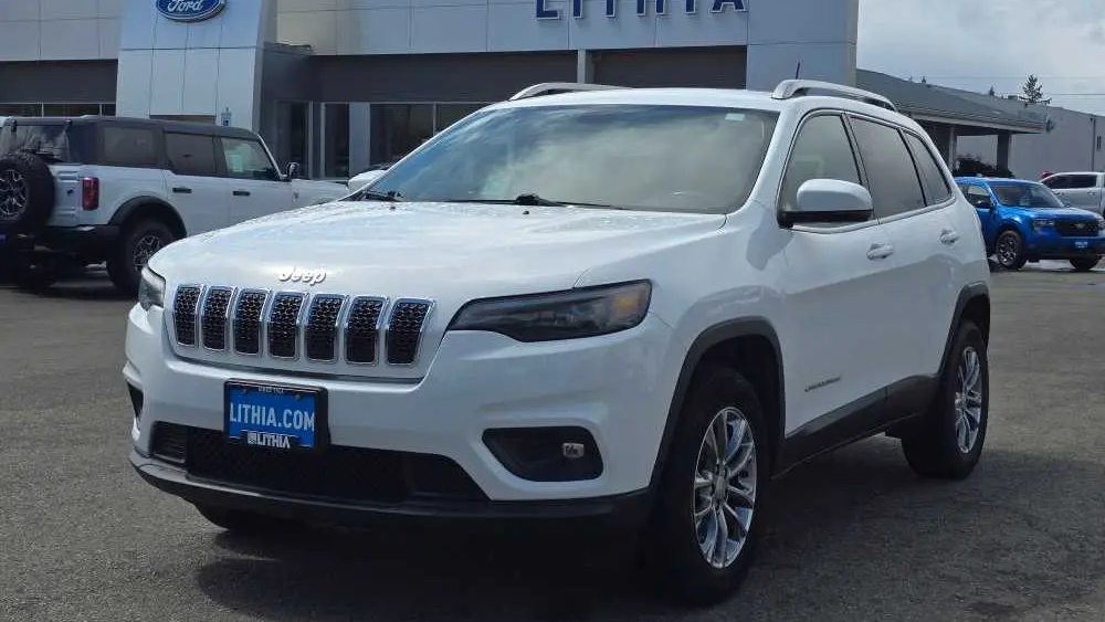 Preowned 2020 Jeep Cherokee Latitude Plus for Sale