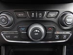 2020 Cherokee Thumbnail 27