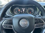 2021 Cherokee Thumbnail 16