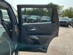 2019 Cherokee Thumbnail 16
