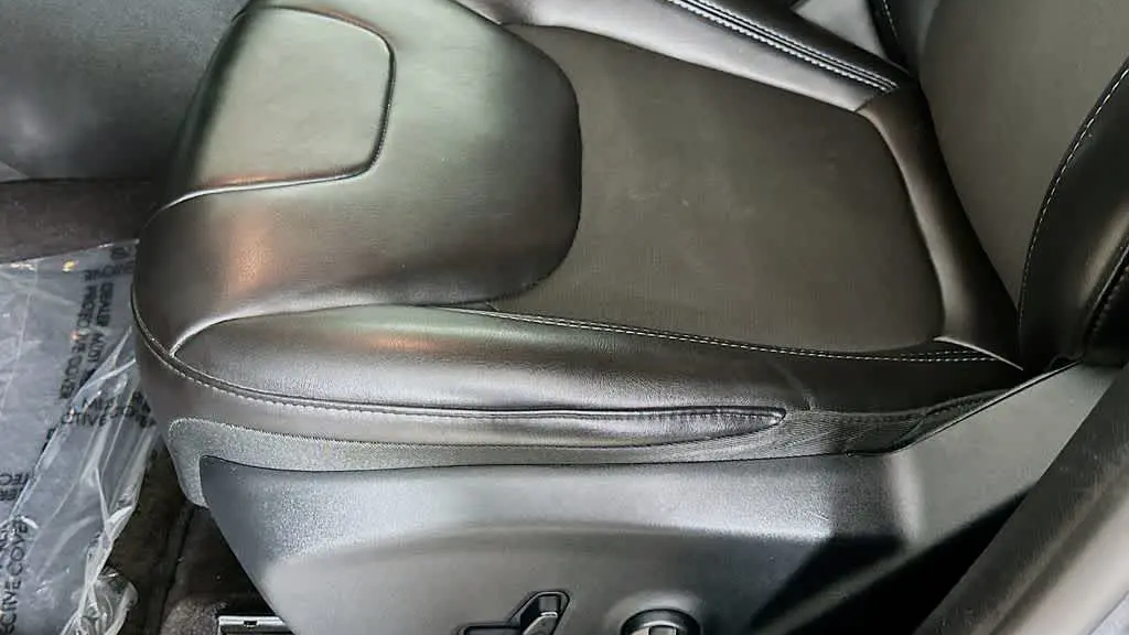 2019 Jeep Cherokee Altitude
